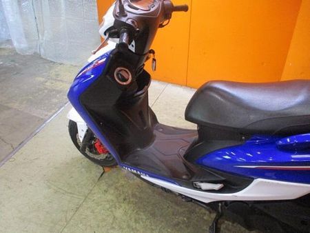 ヤマハ シグナスX SR シグナスの中でも完成形といわれた!BF90モデルのシグナスが緊急入荷!乗るなら空冷ですよね 77