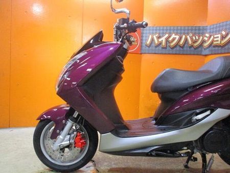 ヤマハ マジェスティS 2016年マイナーチェンジ後モデルのマジェスティSが入荷!ローダウン済みで乗りやすい! 57
