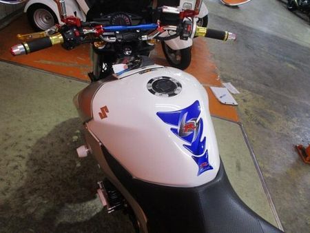 スズキ GSR400 2009年の61PSフルパワーの後期のGSR400が入荷!ETCはじめ走り系のカスタム車! 38