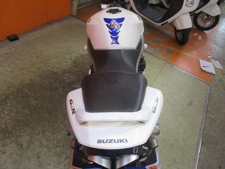 スズキ GSR400 2009年の61PSフルパワーの後期のGSR400が入荷!ETCはじめ走り系のカスタム車! 48