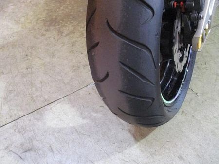 スズキ GSR400 2009年の61PSフルパワーの後期のGSR400が入荷!ETCはじめ走り系のカスタム車! 51