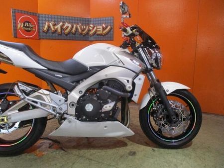 スズキ GSR400 2009年の61PSフルパワーの後期のGSR400が入荷!ETCはじめ走り系のカスタム車! 54