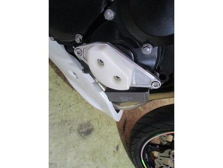 スズキ GSR400 2009年の61PSフルパワーの後期のGSR400が入荷!ETCはじめ走り系のカスタム車! 58
