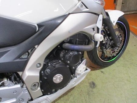 スズキ GSR400 2009年の61PSフルパワーの後期のGSR400が入荷!ETCはじめ走り系のカスタム車! 59