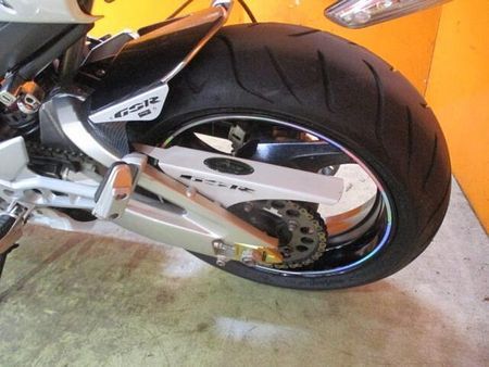 スズキ GSR400 2009年の61PSフルパワーの後期のGSR400が入荷!ETCはじめ走り系のカスタム車! 73