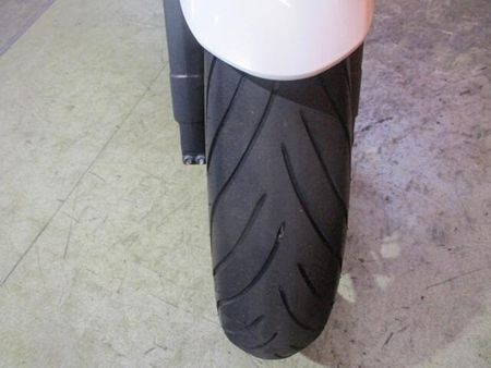 スズキ GSR400 2009年の61PSフルパワーの後期のGSR400が入荷!ETCはじめ走り系のカスタム車! 9