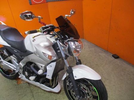 スズキ GSR400 2009年の61PSフルパワーの後期のGSR400が入荷!ETCはじめ走り系のカスタム車! 10