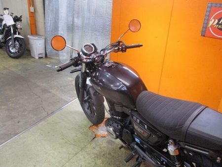 ホンダ GB350S 極太RタイヤにフォークブーツのモデルSの上質低走行1オーナー車が入荷!他店追従不可能価格! 64