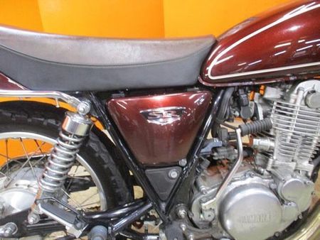 ヤマハ SR400 お洒落なカフェレーサーカスタムのFiのカスタムSRが入荷!写真の通りとっても綺麗な一台! 55