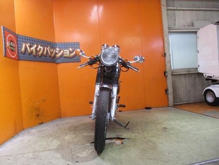 ヤマハ SR400 お洒落なカフェレーサーカスタムのFiのカスタムSRが入荷!写真の通りとっても綺麗な一台! 70