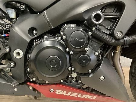 スズキ GSX-S1000 GSX-S1000 ABS スクリーン リアボックス装備 9