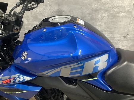 スズキ ジクサー 150 GIXXER 150 フルノーマル 2019年モデル 19