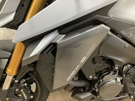 スズキ GSX-S1000 GSX-S1000 2023年モデル フルノーマル 17