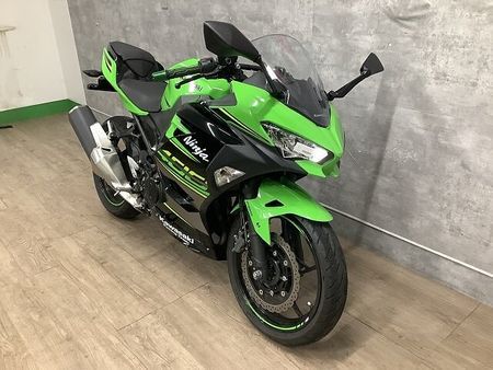 カワサキ ニンジャ 400 Ninja 400 2019年モデル マルチバー グリップカスタム 2
