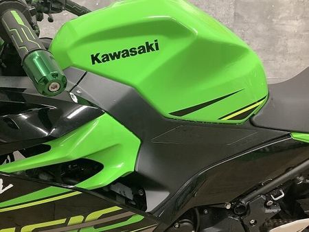 カワサキ ニンジャ 400 Ninja 400 2019年モデル マルチバー グリップカスタム 18