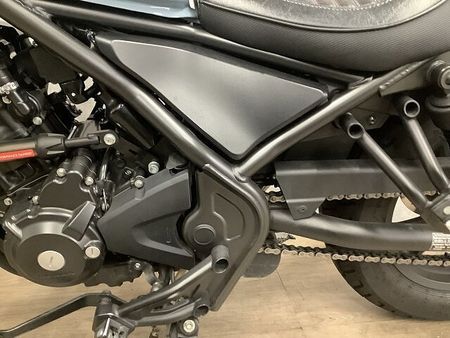 ホンダ レブル 250 REBEL 250 2019年モデル ダブルシート モリワキマフラー ステップ 他カスタム 24