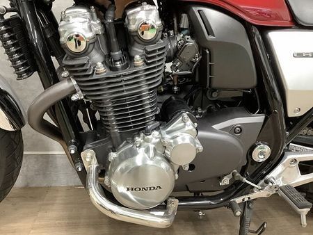 ホンダ CB1100 CB1100 スクリーン エンジンガード 2012年モデル 25