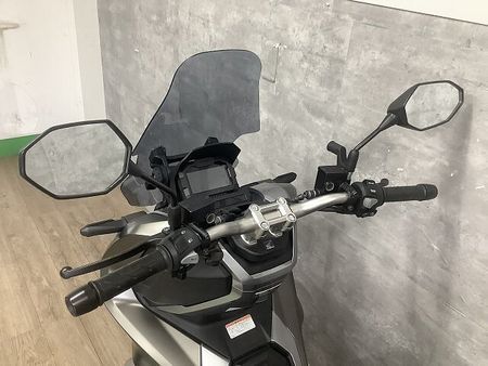 ホンダ ADV150 ADV150 2020年モデル カスタムスクリーン リアボックス 19