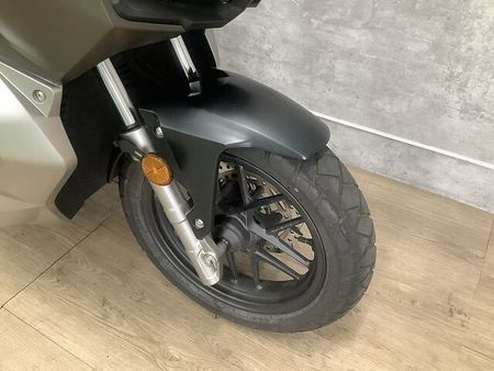 ホンダ ADV150 ADV150 2020年モデル カスタムスクリーン リアボックス 35