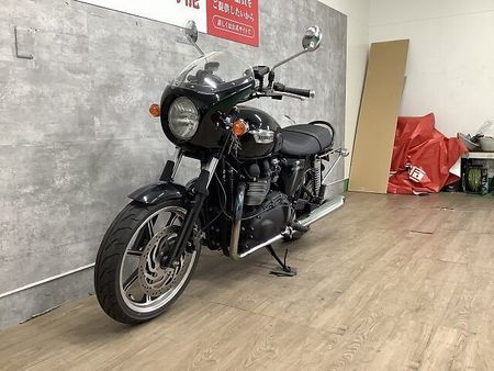 トライアンフ BONNEVILLE ボンネビル ビキニカウル装備 2015年モデル 3