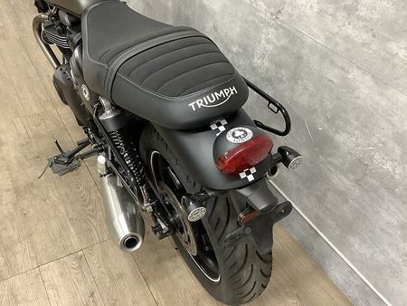 トライアンフ STREET TWIN ストリートツイン キーレスタンクキャップ 2021年モデル サイドバッグサポート 33