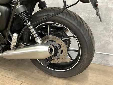 トライアンフ STREET TWIN ストリートツイン キーレスタンクキャップ 2021年モデル サイドバッグサポート 35
