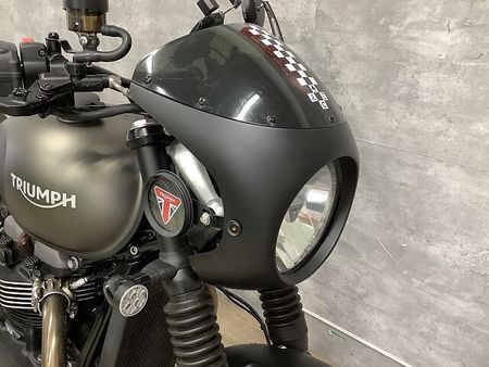 トライアンフ STREET TWIN ストリートツイン キーレスタンクキャップ 2021年モデル サイドバッグサポート 38