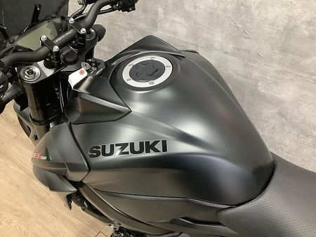 スズキ GSX-S750 GSX-S750 ABS 2021年モデル スクリーン レバーカスタム 18