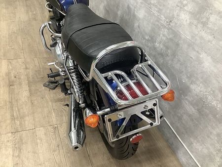 トライアンフ BONNEVILLE SE ボンネビルSE 2011年モデル USB スクリーン エンジンガード 27
