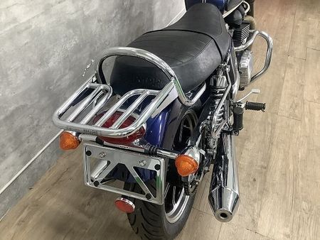 トライアンフ BONNEVILLE SE ボンネビルSE 2011年モデル USB スクリーン エンジンガード 29
