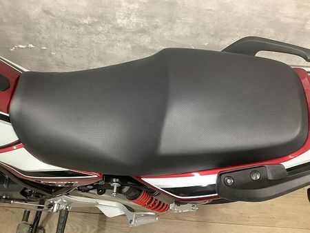 ホンダ CB400スーパーフォア CB400スーパーフォア エンジンガード USBポート グリップヒーター 18