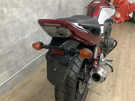 ホンダ CB400スーパーフォア CB400スーパーフォア エンジンガード USBポート グリップヒーター 32