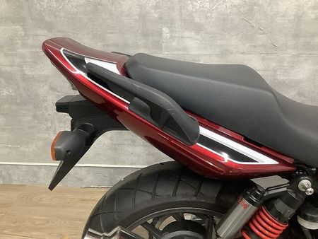 ホンダ CB400スーパーフォア CB400スーパーフォア エンジンガード USBポート グリップヒーター 35
