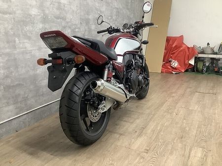 ホンダ CB400スーパーフォア CB400スーパーフォア エンジンガード USBポート グリップヒーター 6