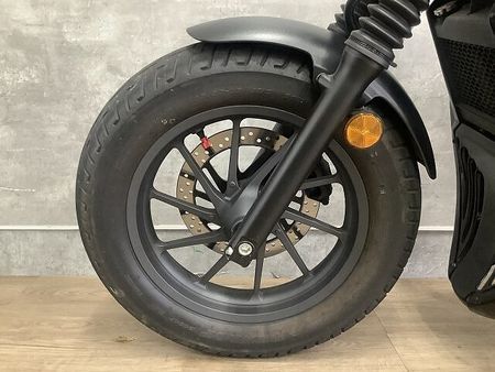 ホンダ レブル 250 レブル250 モリワキサイレンサー サイドバッグ アンダーカウル タコメーター 他カスタム 18