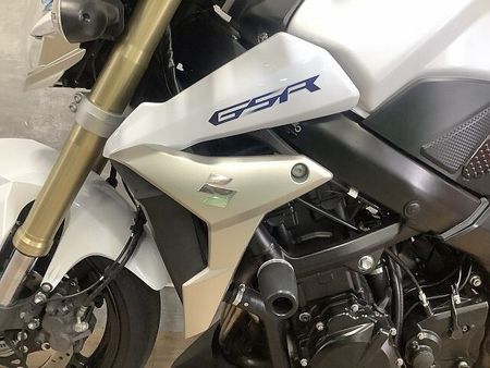 スズキ GSR750 GSR750 ヨシムラマフラー バックステップ 16