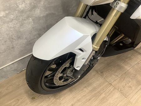 スズキ GSR750 GSR750 ヨシムラマフラー バックステップ 19