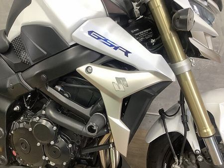 スズキ GSR750 GSR750 ヨシムラマフラー バックステップ 35