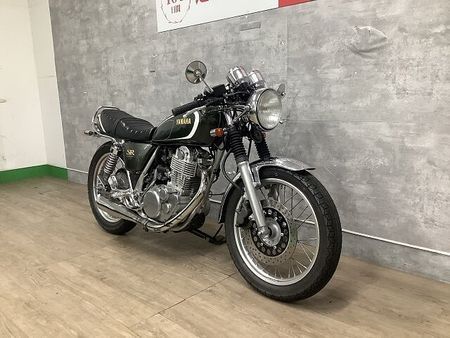 ヤマハ SR400 SR400 35th Anniversary Edition セパハン シートカスタム プ 2