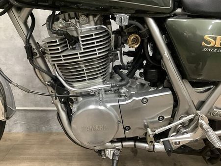 ヤマハ SR400 SR400 35th Anniversary Edition セパハン シートカスタム プ 29