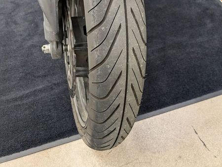 カワサキ Z250 Z250 2014年モデル 乗りやすいストリートファイター 13