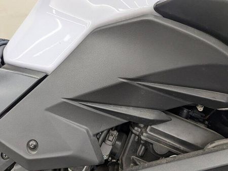 カワサキ Z250 Z250 2014年モデル 乗りやすいストリートファイター 22