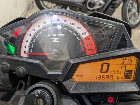 カワサキ Z250 Z250 2014年モデル 乗りやすいストリートファイター 8