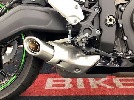 カワサキ ZX-25R Ninja ZX-25R SE 2021年モデル エンジンスライダー マルチバ―装備 40