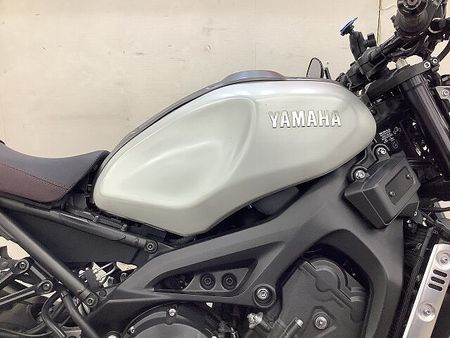 ヤマハ XSR900 XSR900 2016年モデル バーエンドミラー/ハリケーン製コンドルハンドル/USB2ポ 13