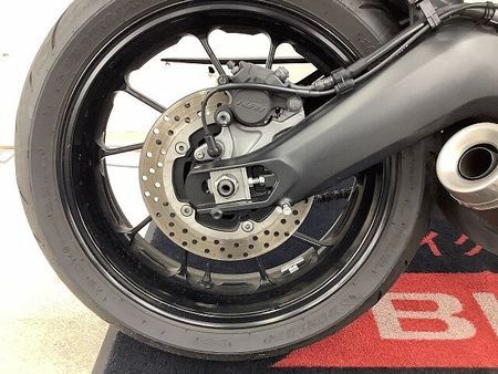 ヤマハ XSR900 XSR900 2016年モデル バーエンドミラー/ハリケーン製コンドルハンドル/USB2ポ 15
