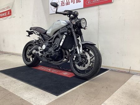 ヤマハ XSR900 XSR900 2016年モデル バーエンドミラー/ハリケーン製コンドルハンドル/USB2ポ 3