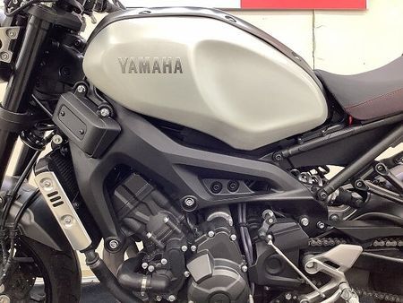 ヤマハ XSR900 XSR900 2016年モデル バーエンドミラー/ハリケーン製コンドルハンドル/USB2ポ 34