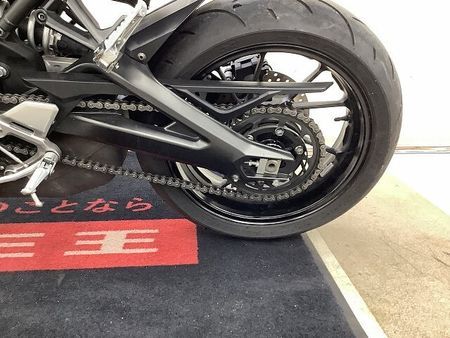 ヤマハ XSR900 XSR900 2016年モデル バーエンドミラー/ハリケーン製コンドルハンドル/USB2ポ 35