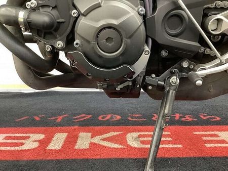 ヤマハ XSR900 XSR900 2016年モデル バーエンドミラー/ハリケーン製コンドルハンドル/USB2ポ 40